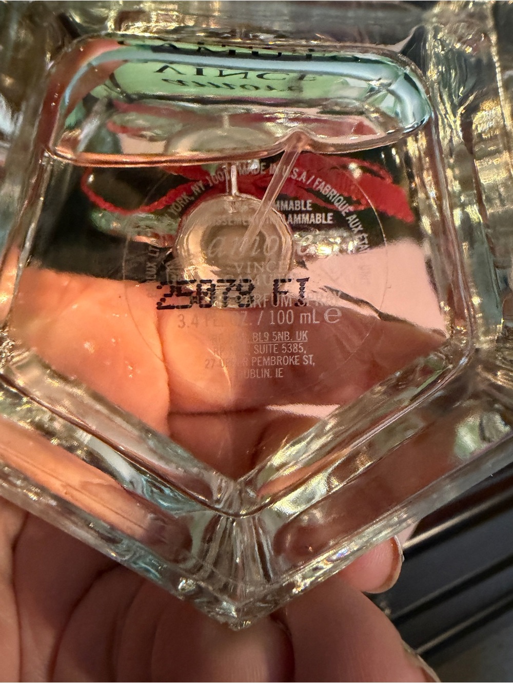 Vince Camuto, Amore - Picture 6 of 6